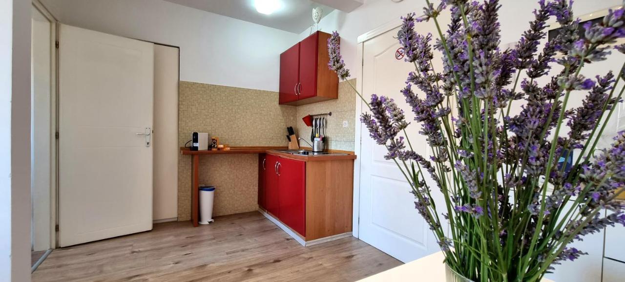 Tiny Studio Big Living โรวีน ภายนอก รูปภาพ